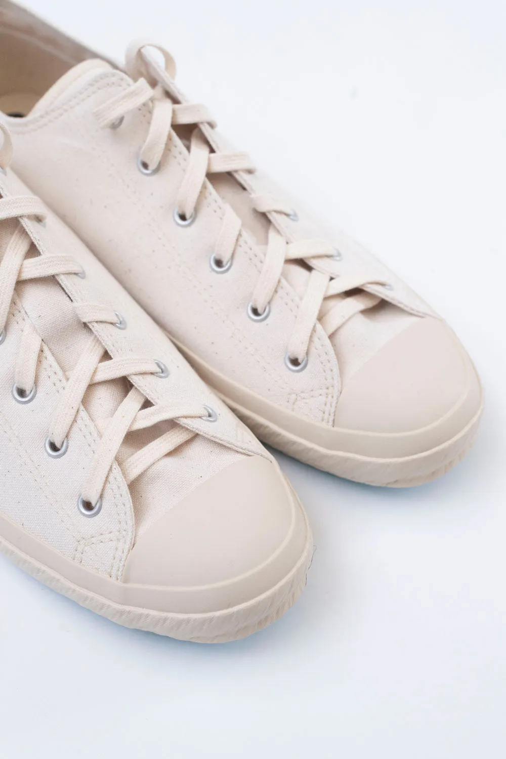 01JP Low Sneaker - White