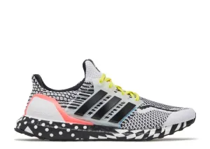 Adidas ULTRABOOST 5.0 DNA 'MULTI PATTERN - WHITE BLACK' sneakers, white