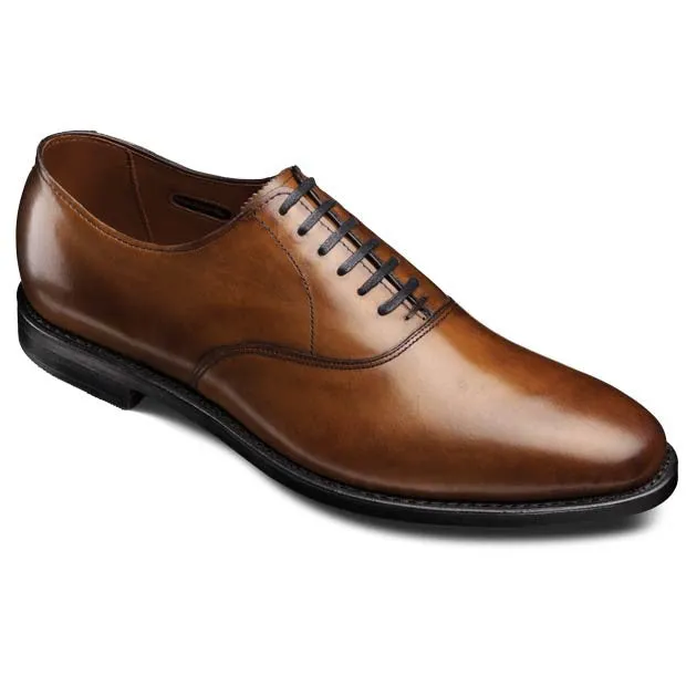 Allen Edmonds Carlyle Plain-Toe Oxfords