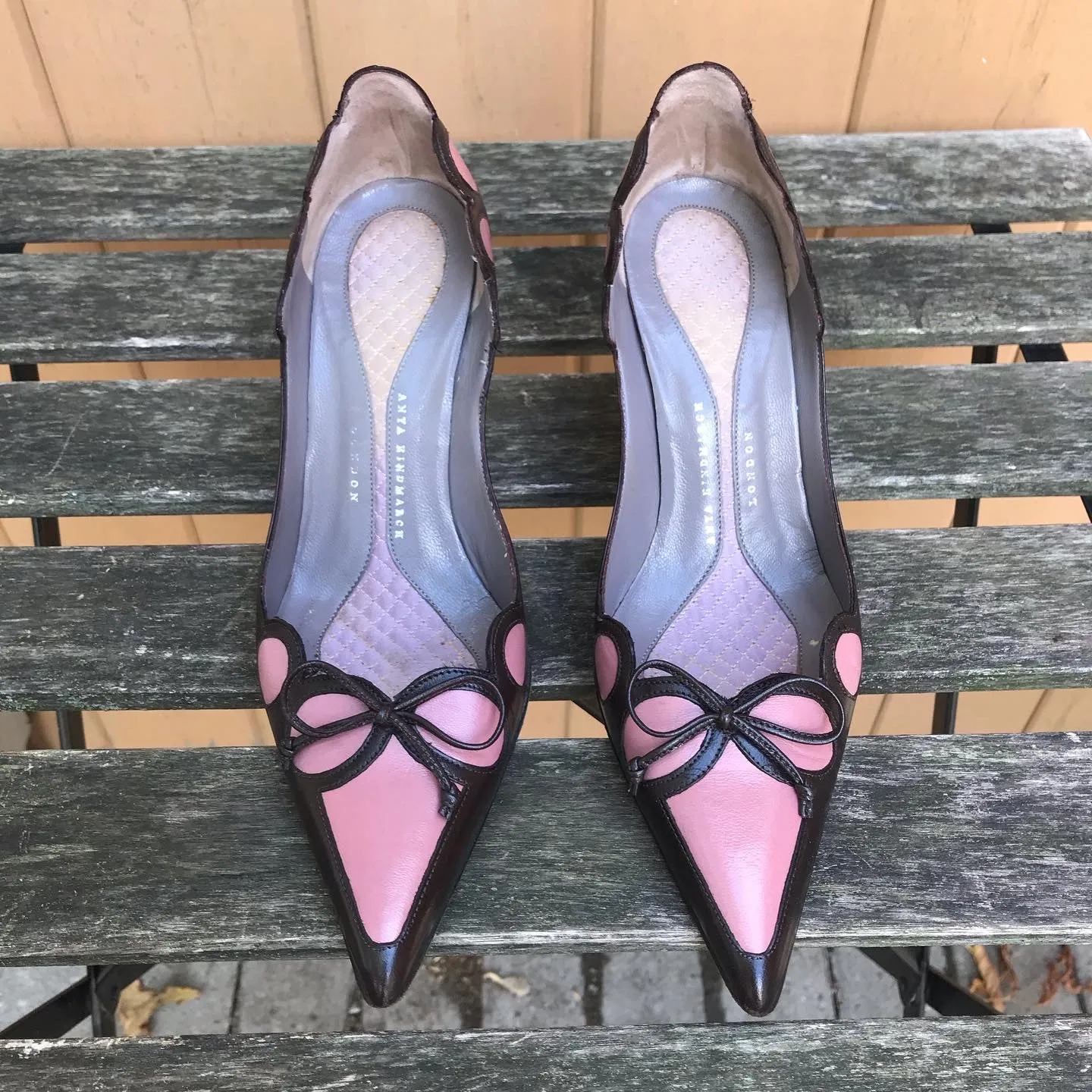 ANYA HINDMARCH London Leather Pointy Pumps