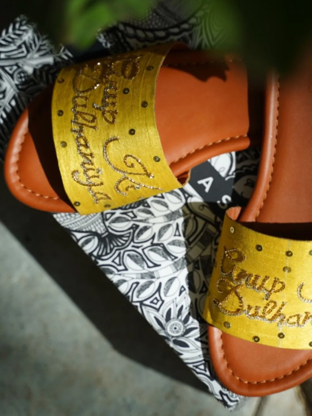 Custom Dulha Dulhan Tagline Unisex Sliders