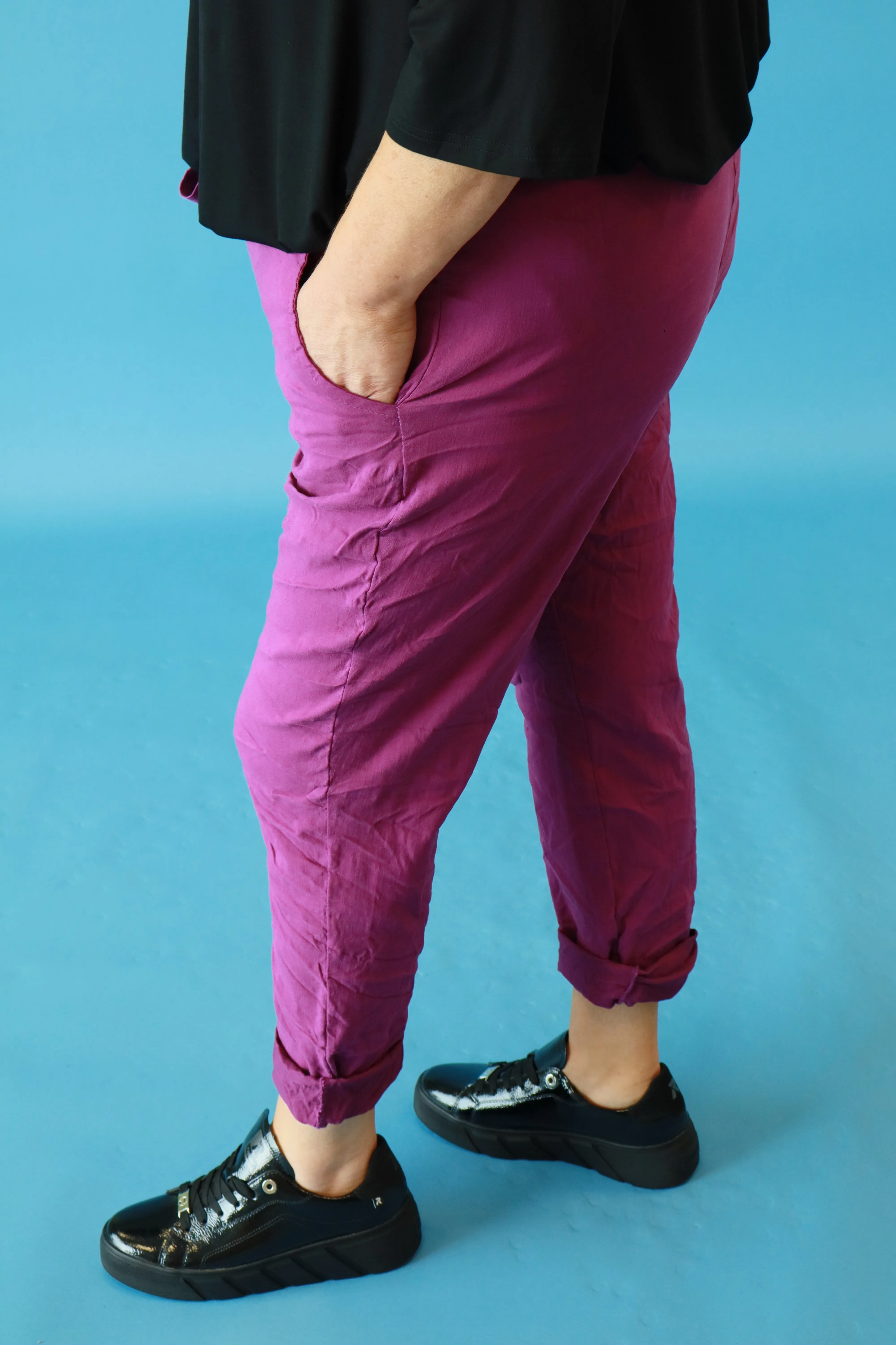 Heidi Jogger in Magenta