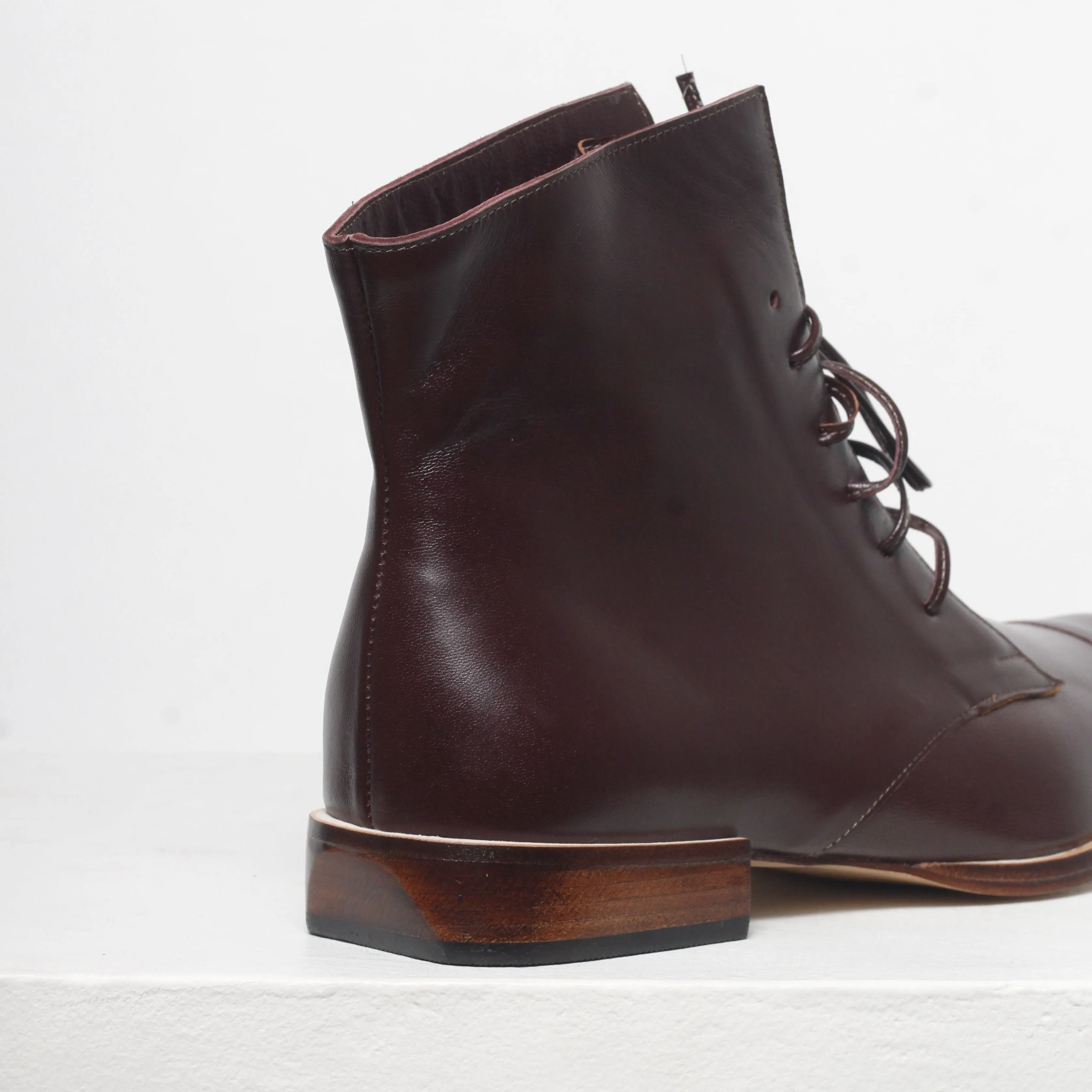 Liz Burgundy Ankle Boots