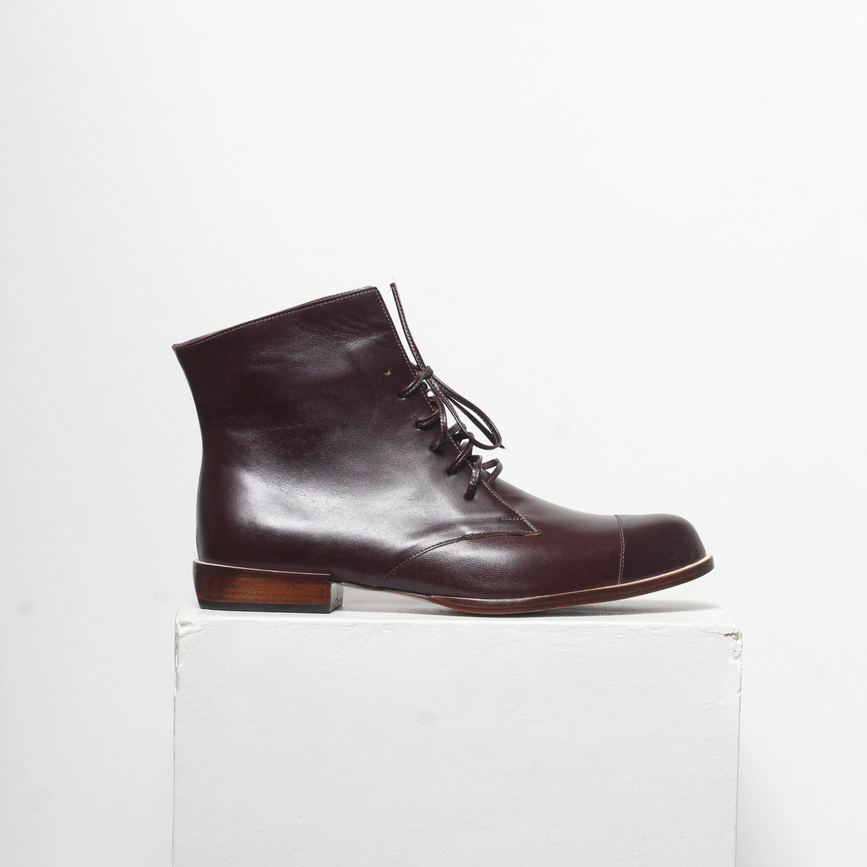 Liz Burgundy Ankle Boots