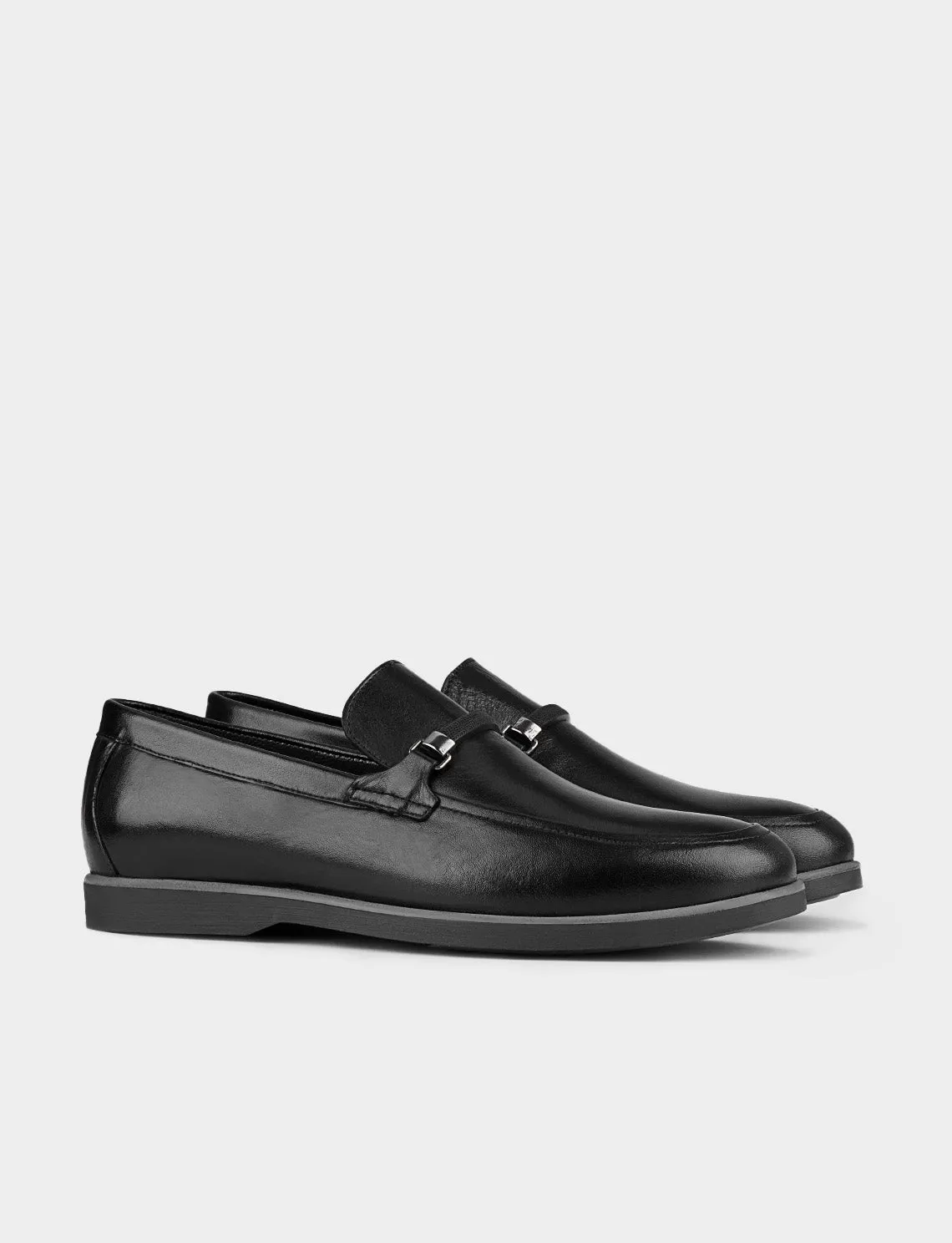 Men Black Genuine Leather Slip On Casual Shoes