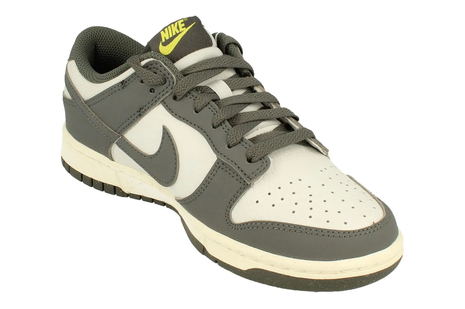 Nike Dunk Low NN Mens Trainers Fz4621  001