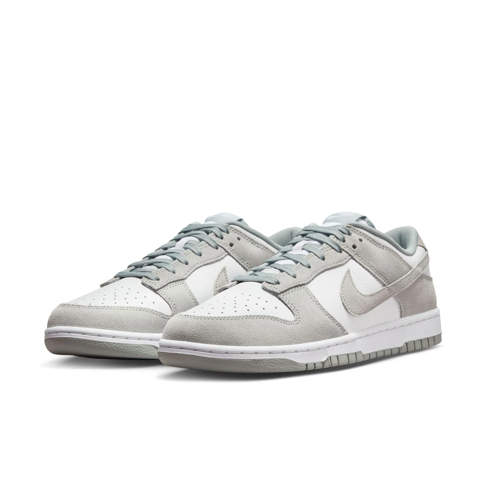 Nike Dunk Low Retro SE 'Light Pumice'