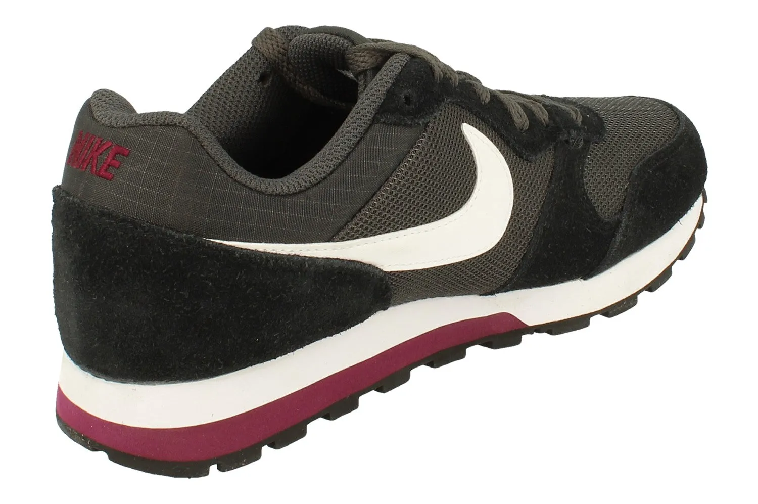 Nike Womens Md Runner 2 Trainers 749869 012