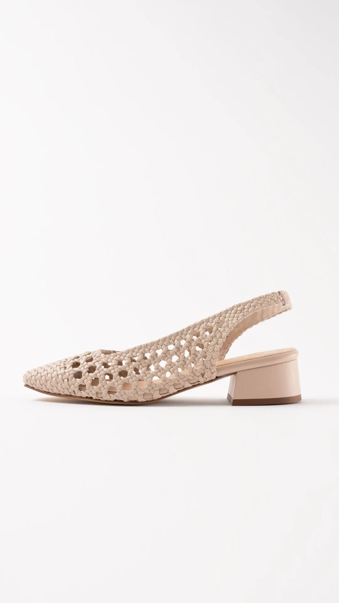 NOVA TARRAGONA - Beige Woven Leather Slingback Ballerina Flats