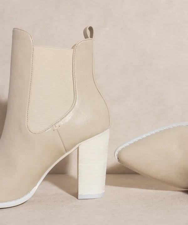 Oasis Society Esmee Chelsea Boot Heel