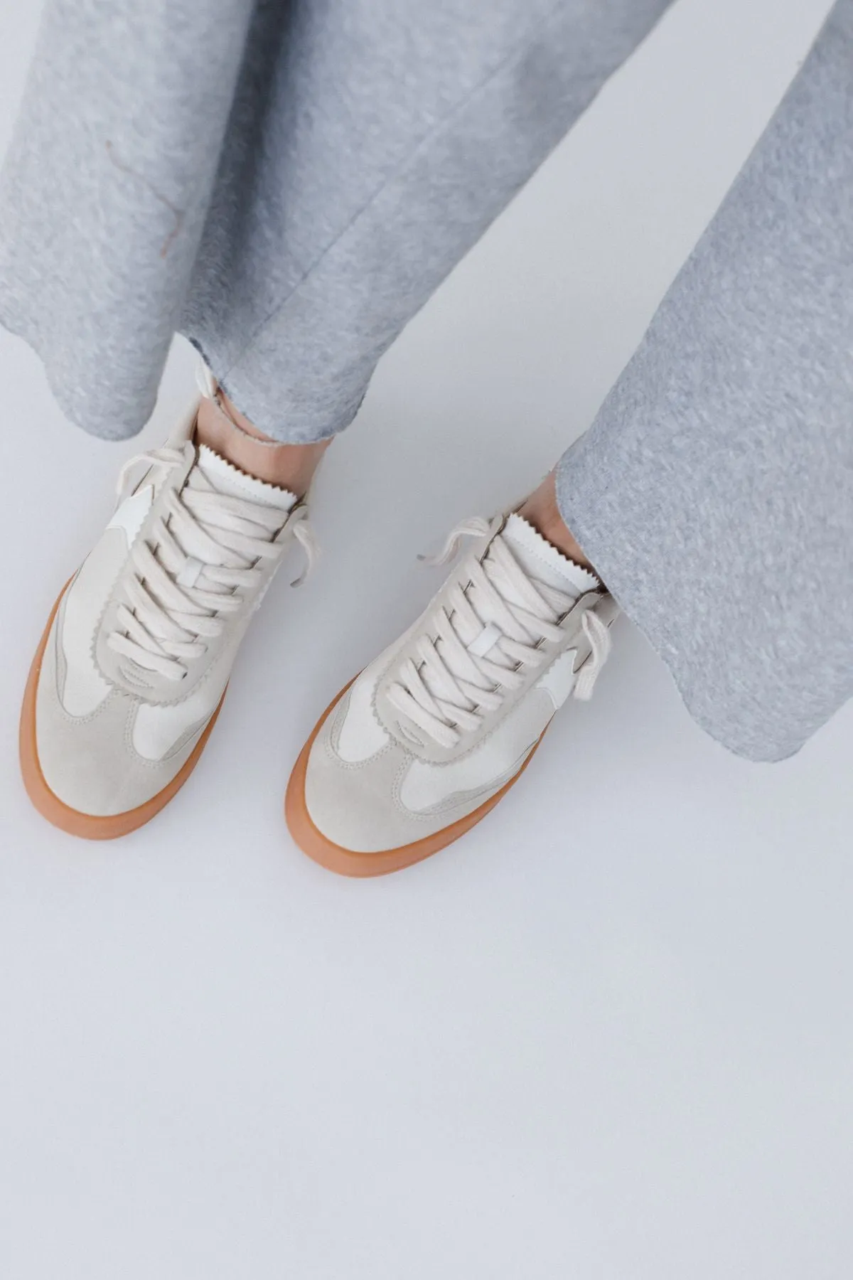 Sand Dune Sneakers - Ivory