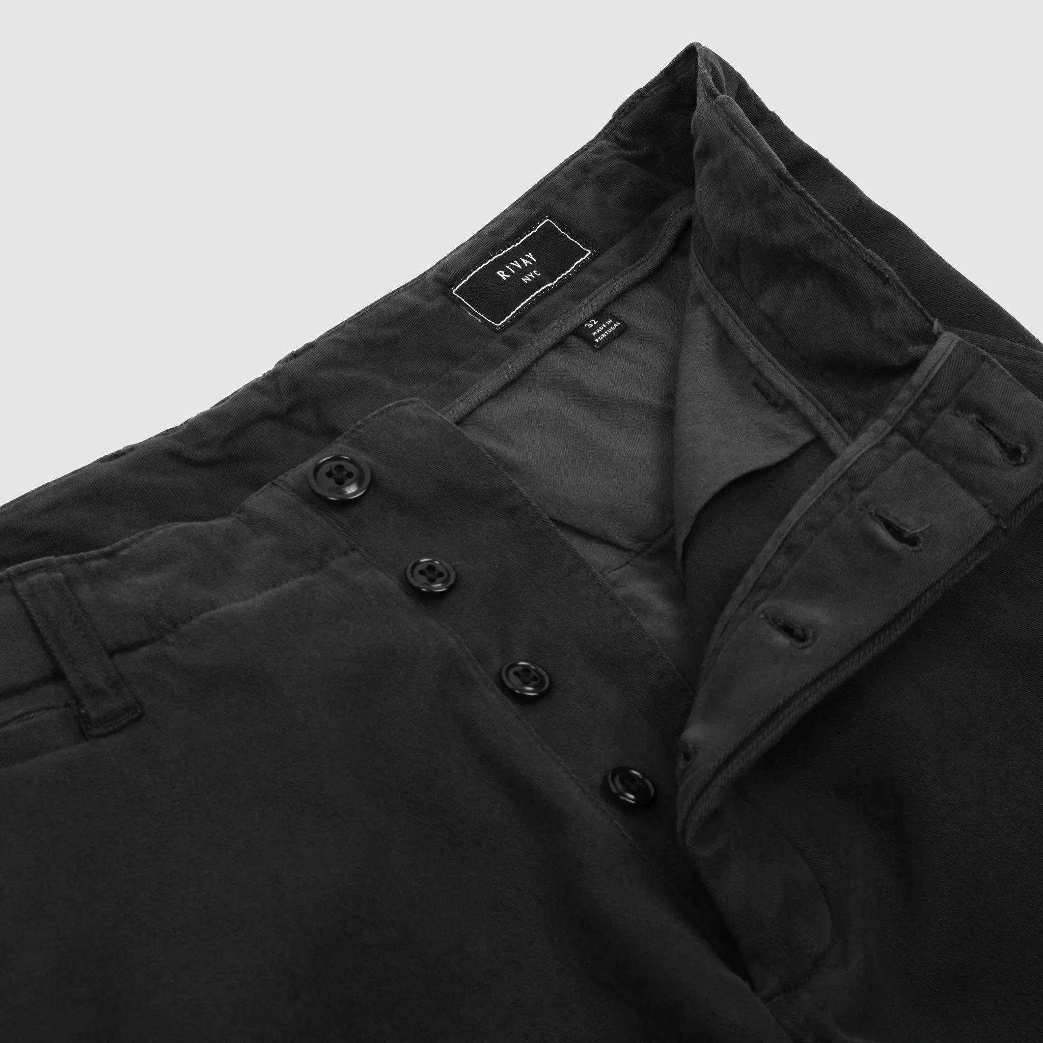 Series Chino in Washed Black