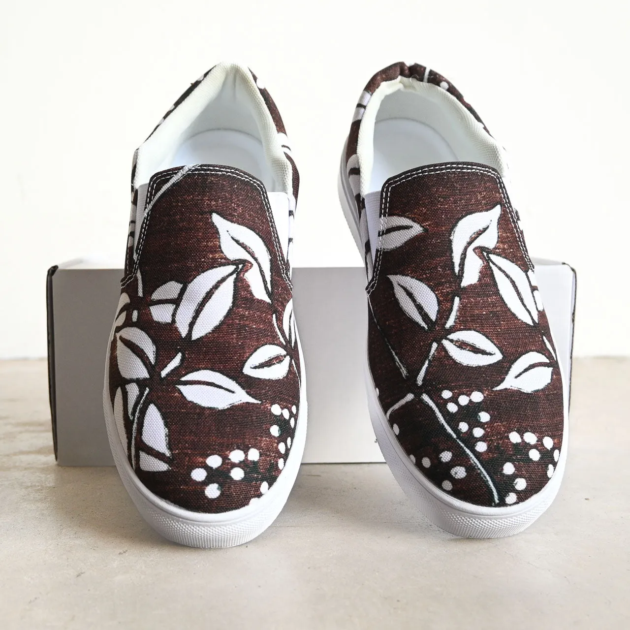 Slip-on Canvas Shoes - Island Leaves