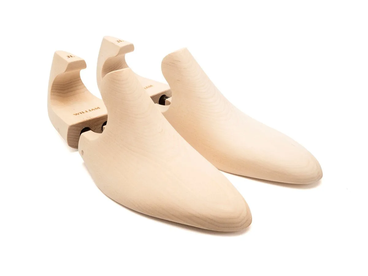 William Shoe Trees E