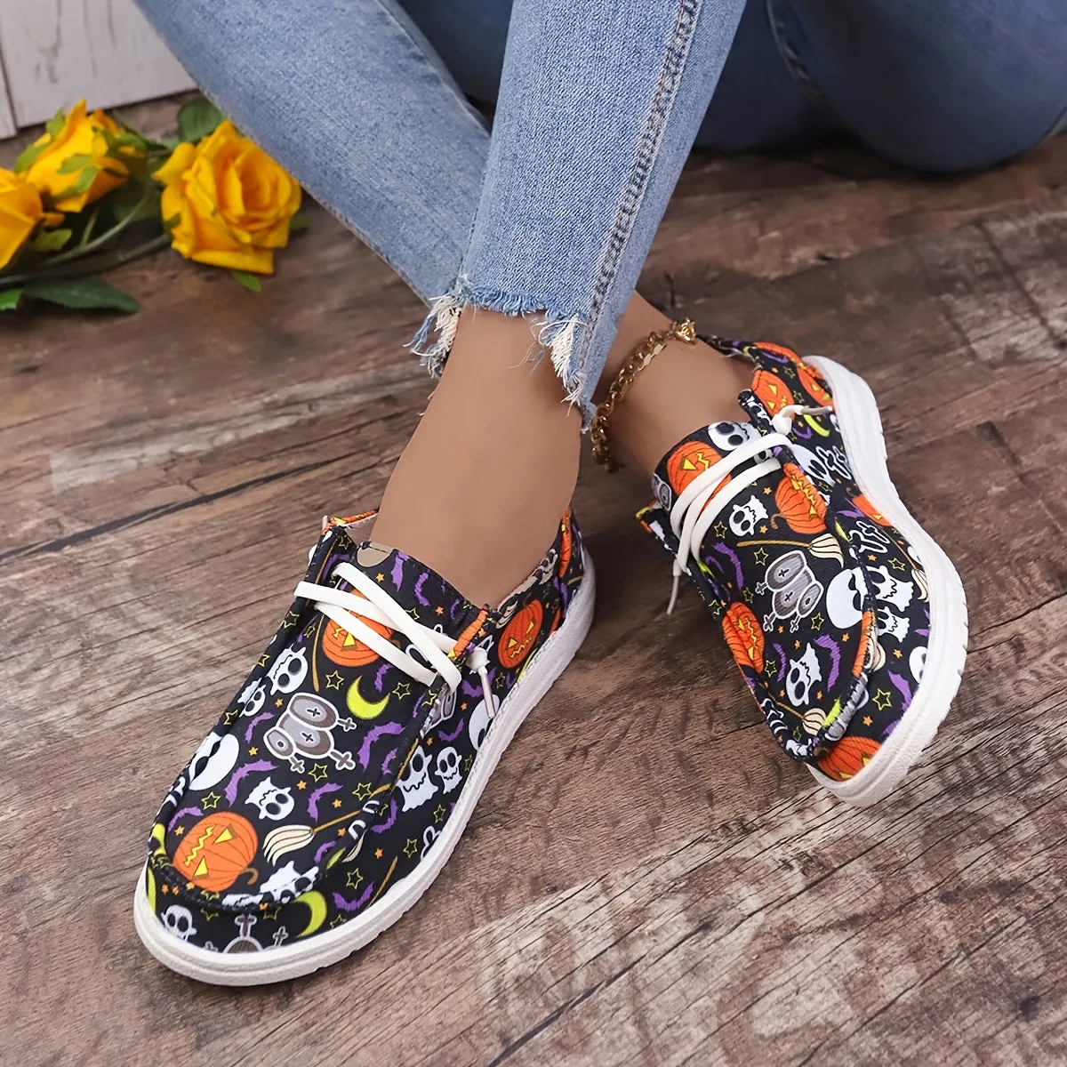 Women's Halloween Horror-Style Skateboard Shoes | Non-Slip Flat Shoes with Soft Bottom Skate Shoes | Lightweight Lace-Up Outdoor Shoes